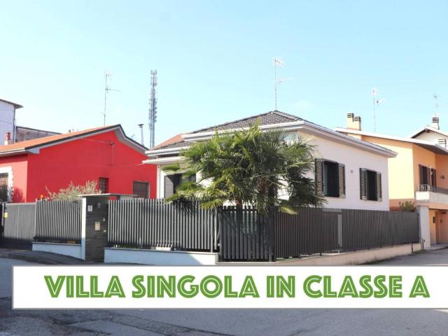 Villa in vendita a Busto Arsizio