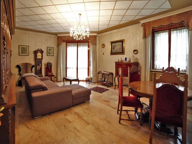 Villa in vendita a Busto Arsizio VA