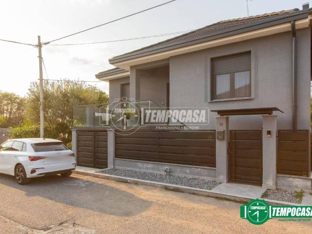 Villa in vendita a Busto Arsizio VA