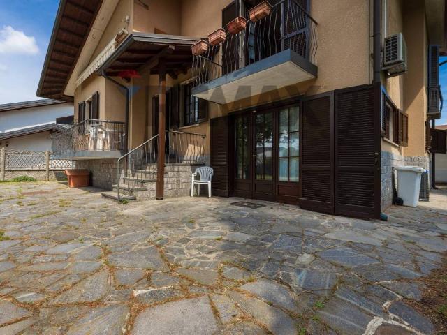 Villa in vendita a Busto Arsizio VA