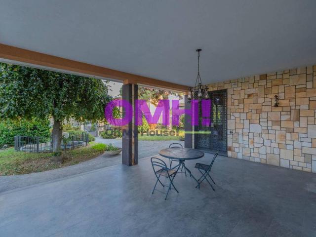 Villa in vendita a Busto Arsizio VA
