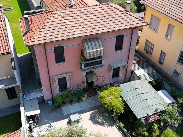 Villa in vendita a Busto Arsizio VA
