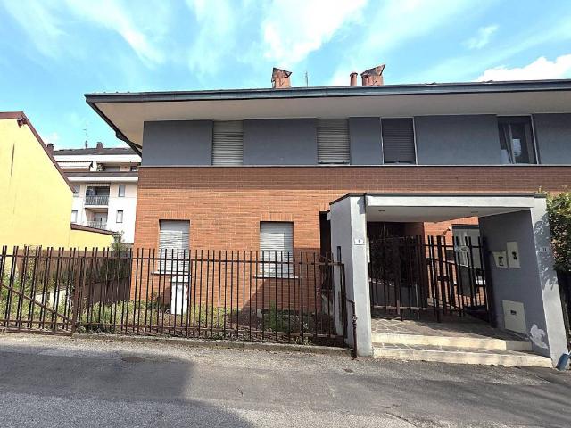 Villa in vendita a Busto Arsizio VA