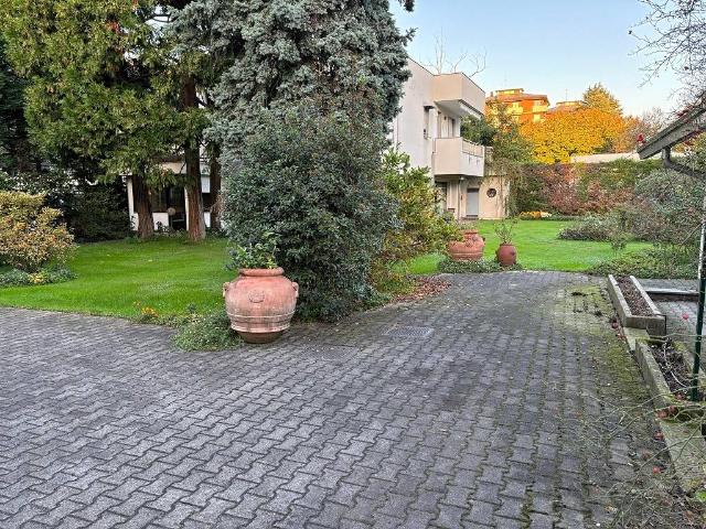 Villa in vendita a Busto Arsizio VA