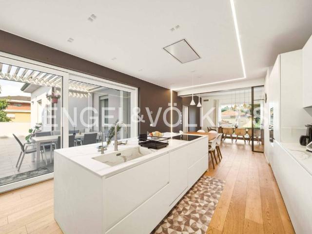 Villa in vendita a Busto Arsizio VA