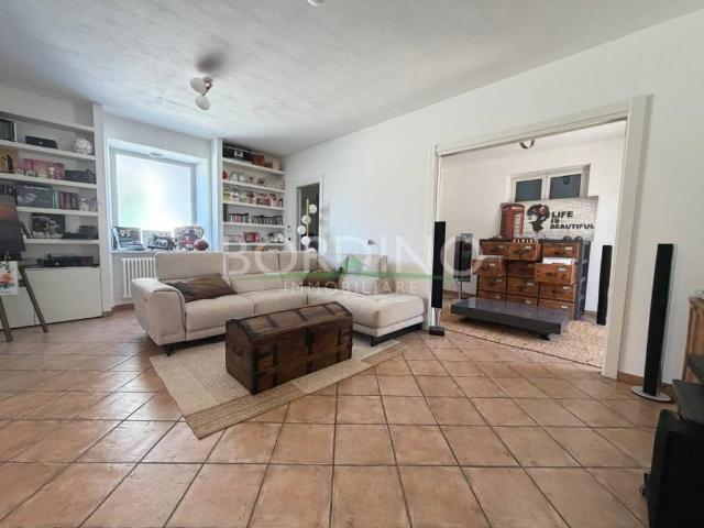 Villa in vendita a Govone CN