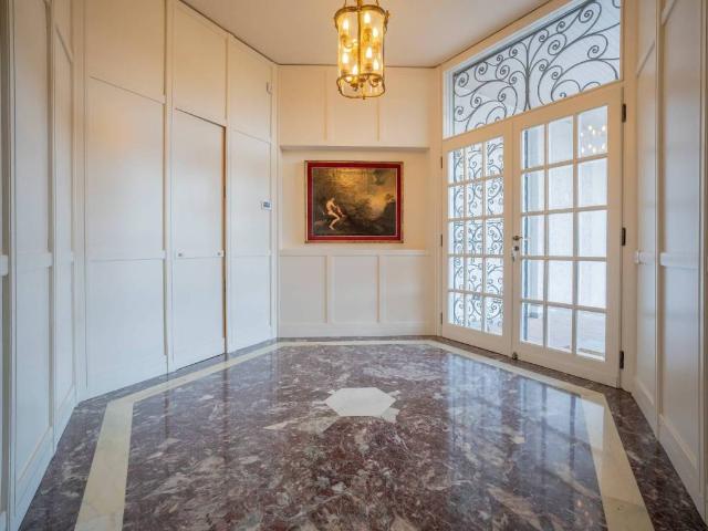 Villa in vendita a Gozzano NO