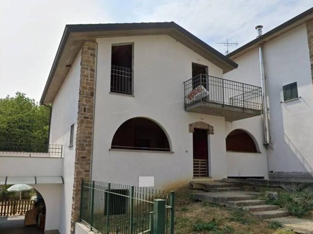Villa in vendita a Godiasco Salice Terme PV