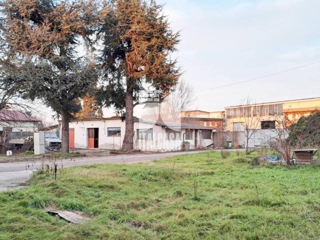 Villa in vendita a Goito MN