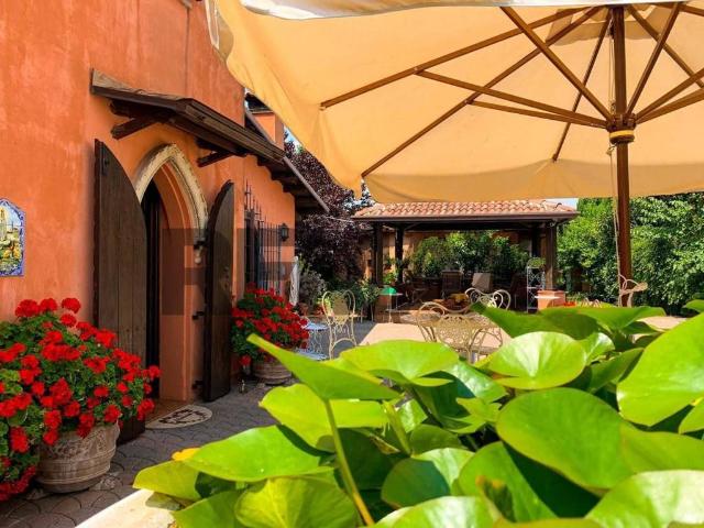 Villa in vendita a Goito MN