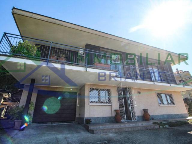 Villa in vendita a Golasecca VA