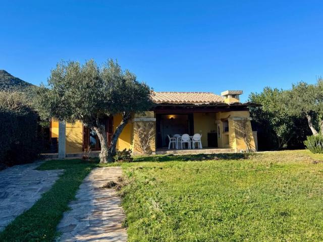 Villa in vendita a Golfo Aranci OT