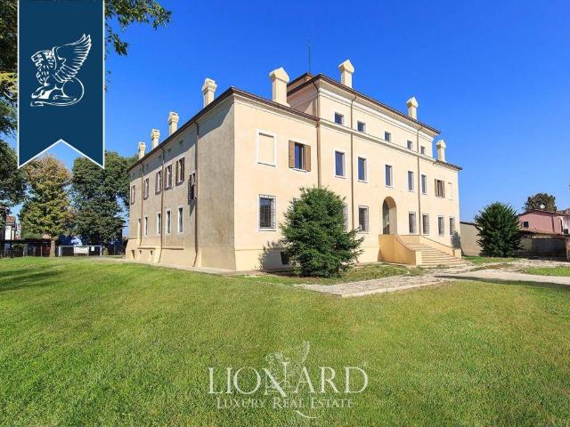 Villa in vendita a Gonzaga MN