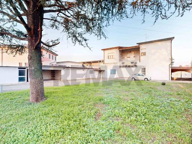 Villa in vendita a Gorgonzola MI