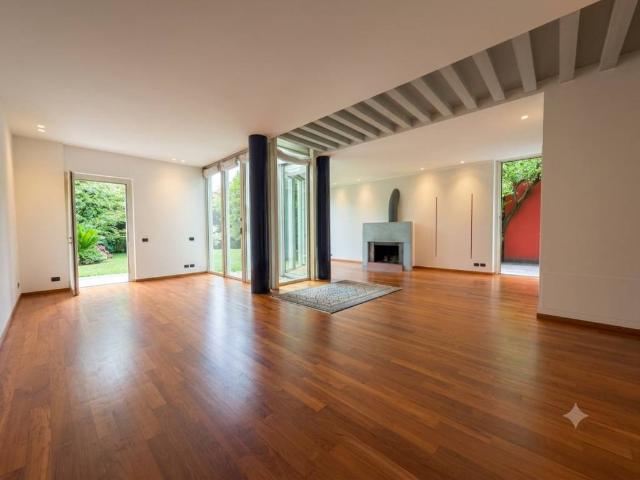 Villa in vendita a Gorle BG