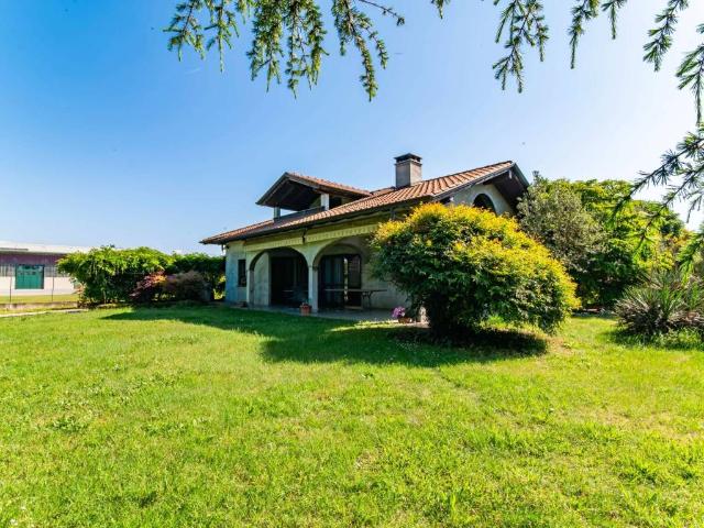 Villa in vendita a Gornate Olona VA