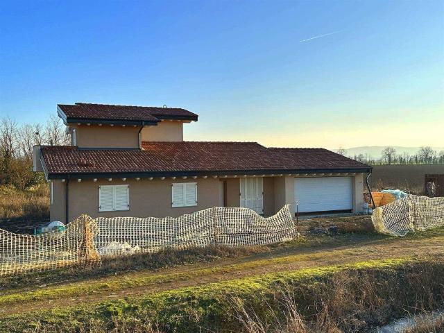 Villa in vendita a Gossolengo PC