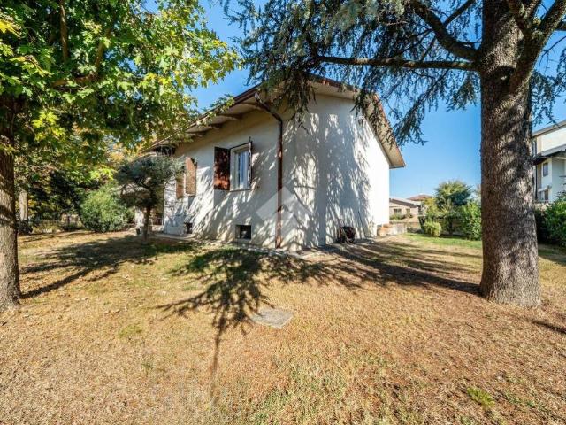 Villa in vendita a Gattatico RE