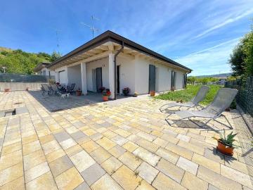 Villa in vendita a Gattatico RE