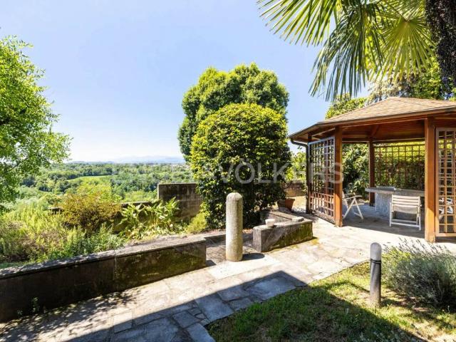 Villa in vendita a Gattico Veruno NO