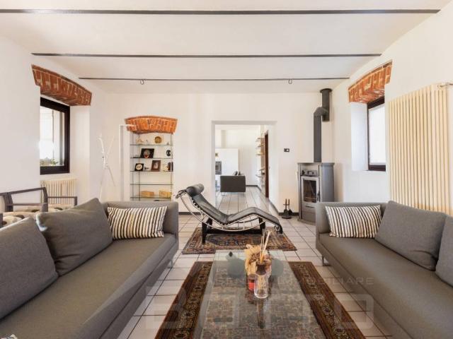 Villa in vendita a Gattico Veruno NO