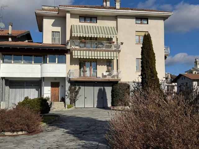 Villa in vendita a Gattico Veruno NO