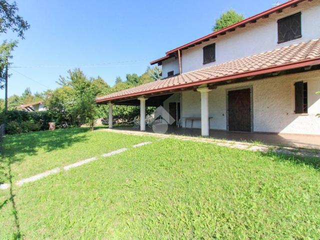 Villa in vendita a Gavardo BS