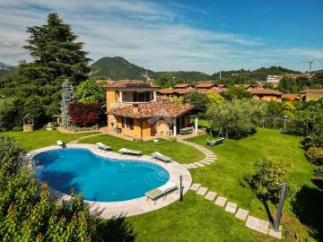 Villa in vendita a Gavardo BS
