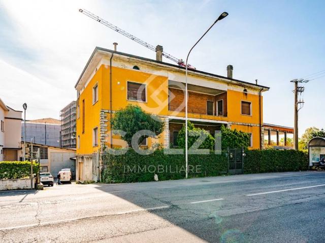Villa in vendita a Gavardo BS