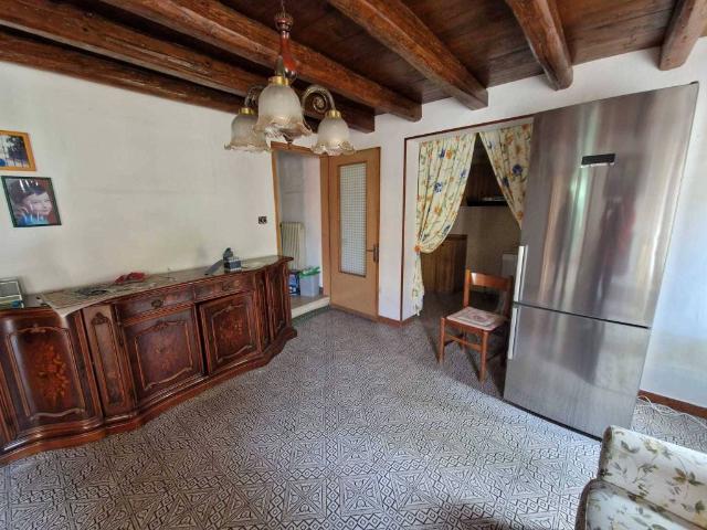 Villa in vendita a Gavello RO