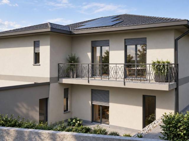Villa in vendita a Gavirate VA