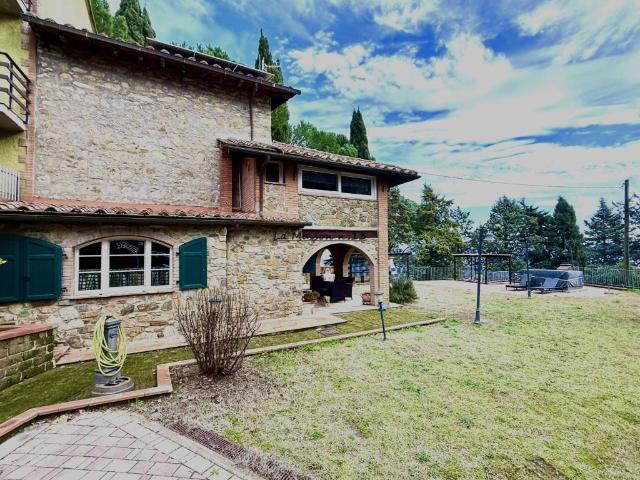 Villa in vendita a Gavorrano GR