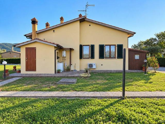 Villa in vendita a Gavorrano GR