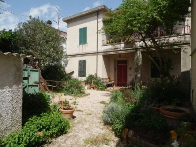 Villa in vendita a Gavorrano GR