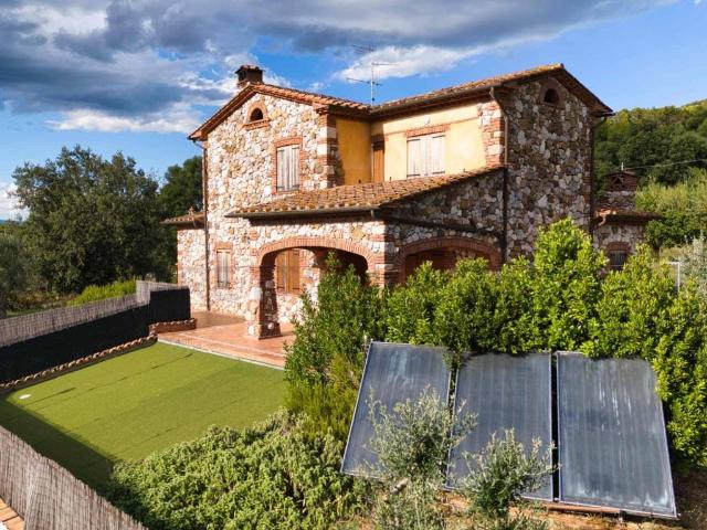 Villa in vendita a Gavorrano GR