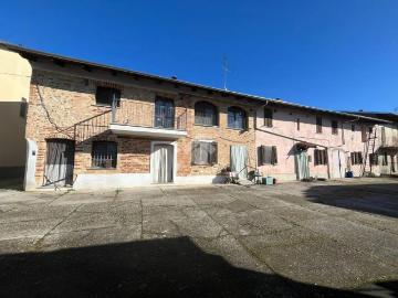 Villa in vendita a Gabiano AL