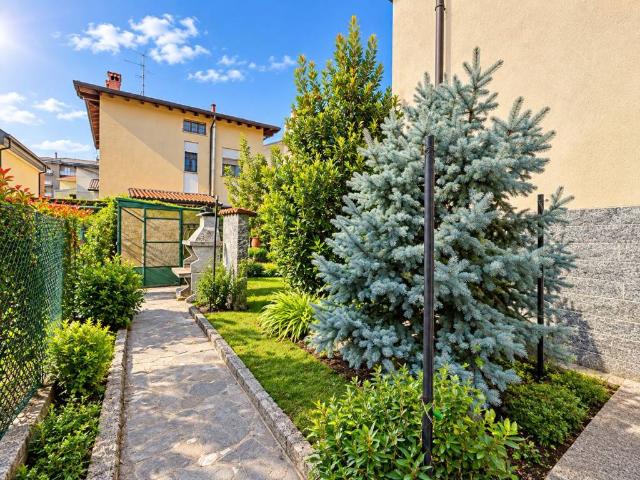 Villa in vendita a Gaggiano MI