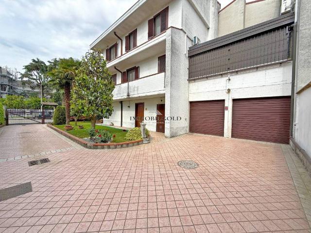 Villa in vendita a Gaggiano MI