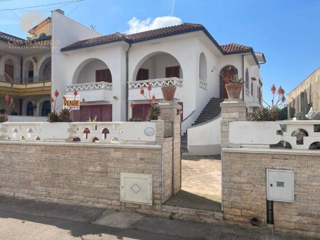 Villa in vendita a Gagliano del Capo LE