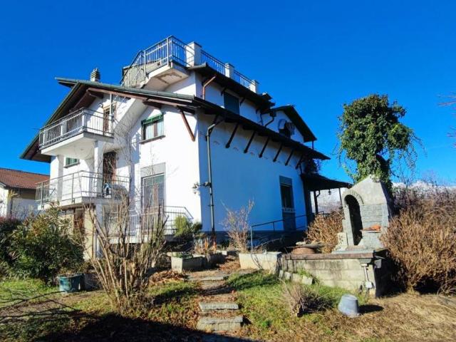 Villa in vendita a Gaglianico BI