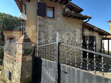 Villa in vendita a Gaiole in Chianti