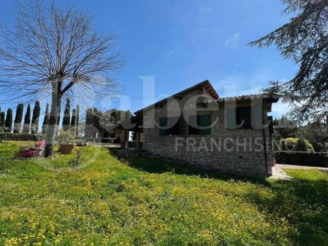 Villa in vendita a Gaiole in Chianti SI