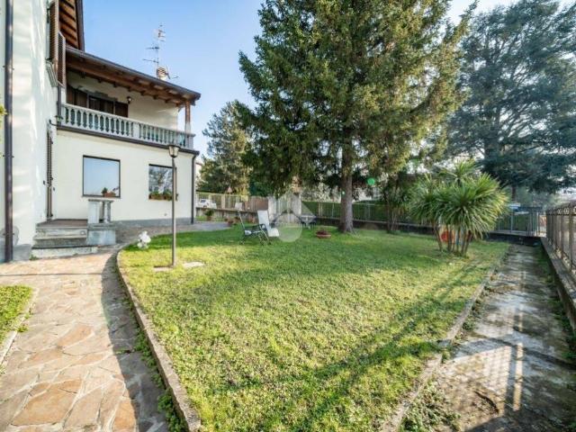 Villa in vendita a Galbiate LC