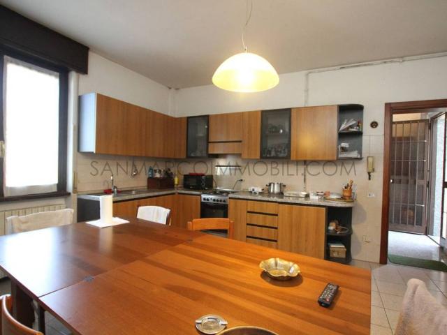 Villa in vendita a Galbiate LC