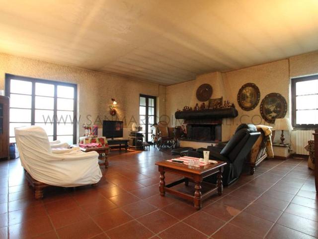 Villa in vendita a Galbiate LC