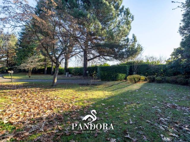 Villa in vendita a Gallarate VA