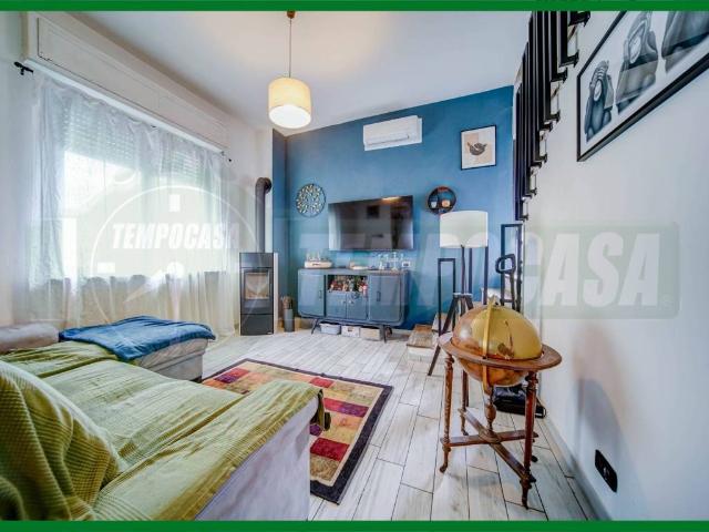 Villa in vendita a Gallarate VA