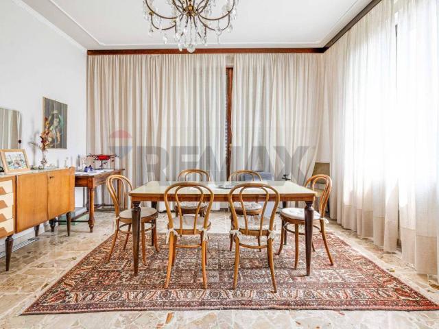 Villa in vendita a Gallarate VA