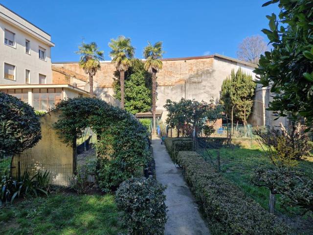 Villa in vendita a Gallarate VA