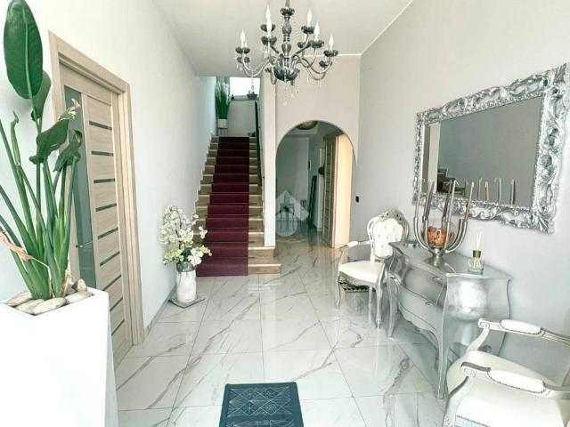 Villa in vendita a Gallarate VA